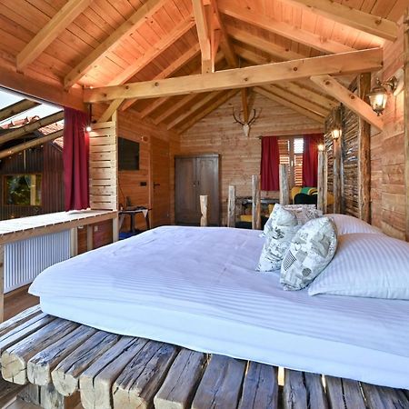 Holiday Home Dika สเวติ มาร์ติน นา มูรี ภายนอก รูปภาพ