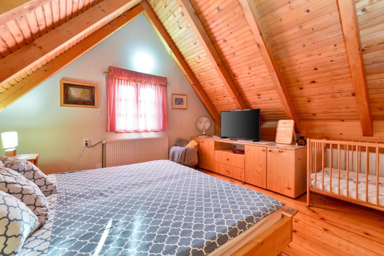 Holiday Home Dika สเวติ มาร์ติน นา มูรี ภายนอก รูปภาพ