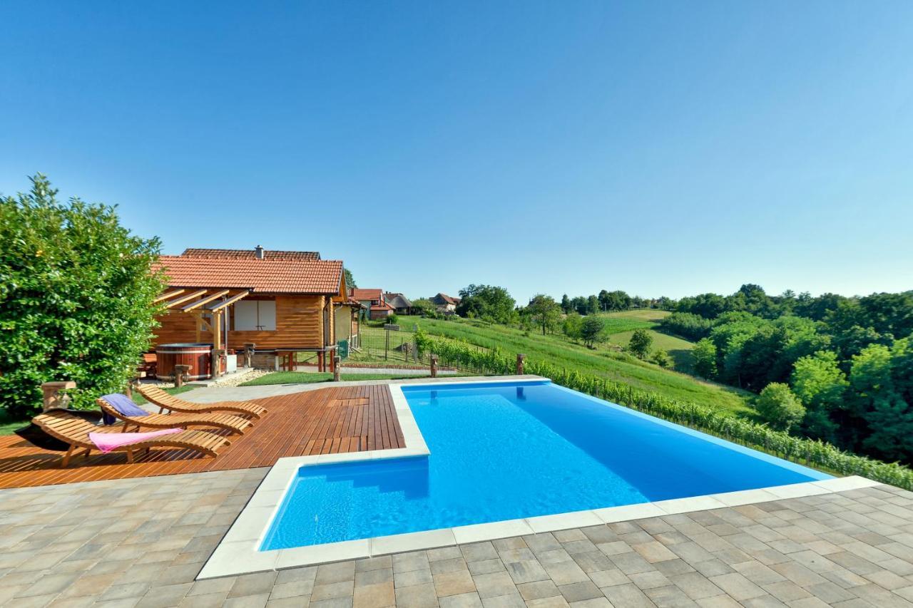 Holiday Home Dika สเวติ มาร์ติน นา มูรี ภายนอก รูปภาพ