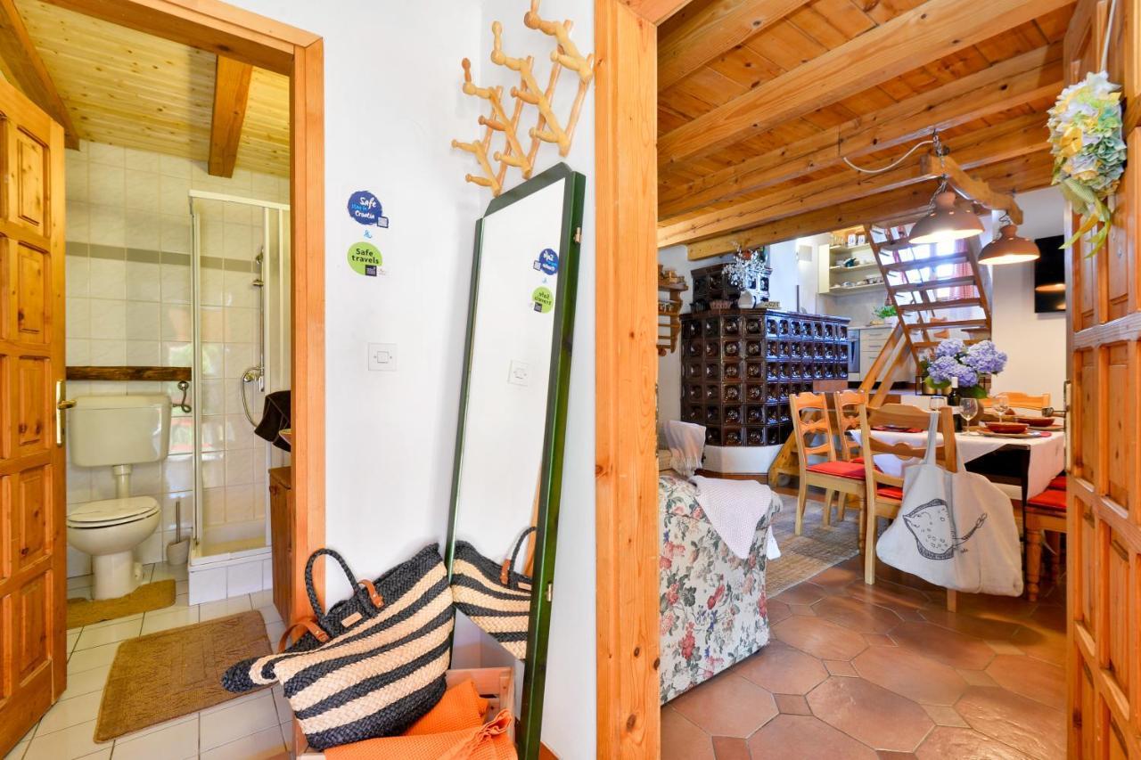 Holiday Home Dika สเวติ มาร์ติน นา มูรี ภายนอก รูปภาพ