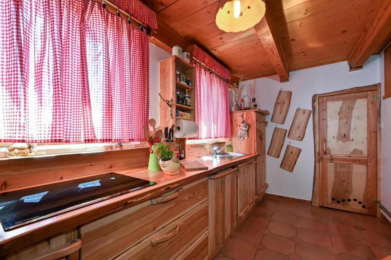Holiday Home Dika สเวติ มาร์ติน นา มูรี ภายนอก รูปภาพ